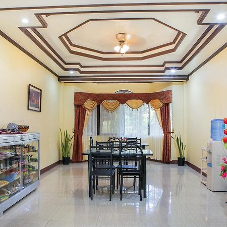Oyo 422 Villa Emilia Pension House パングラオ エクステリア 写真