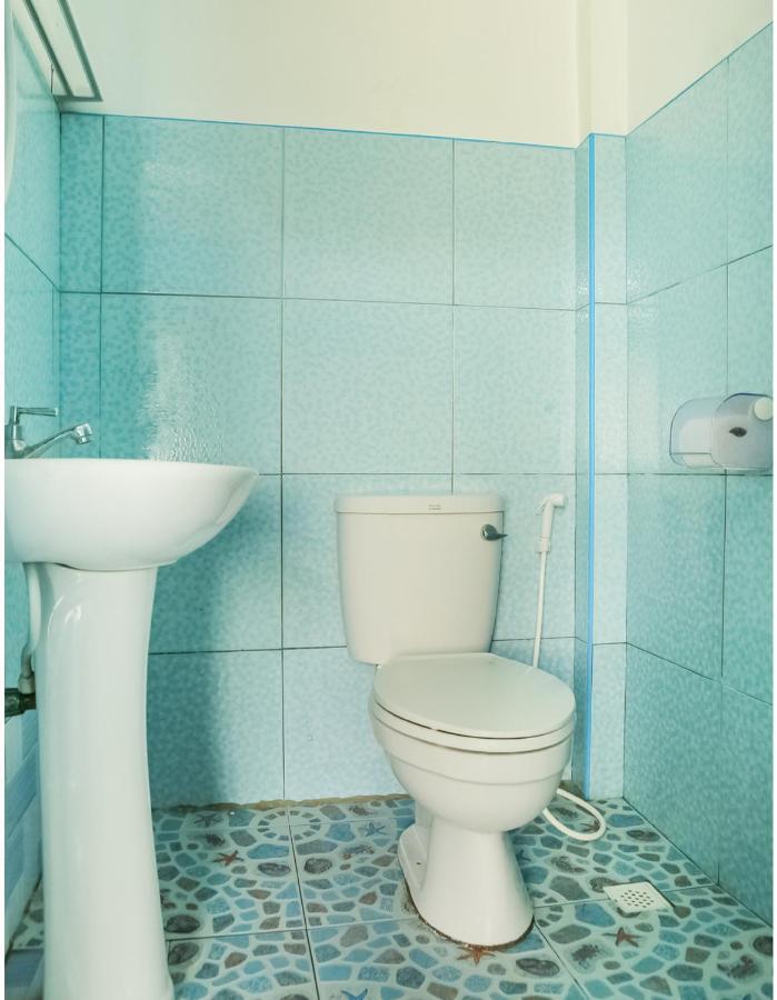 Oyo 422 Villa Emilia Pension House パングラオ エクステリア 写真