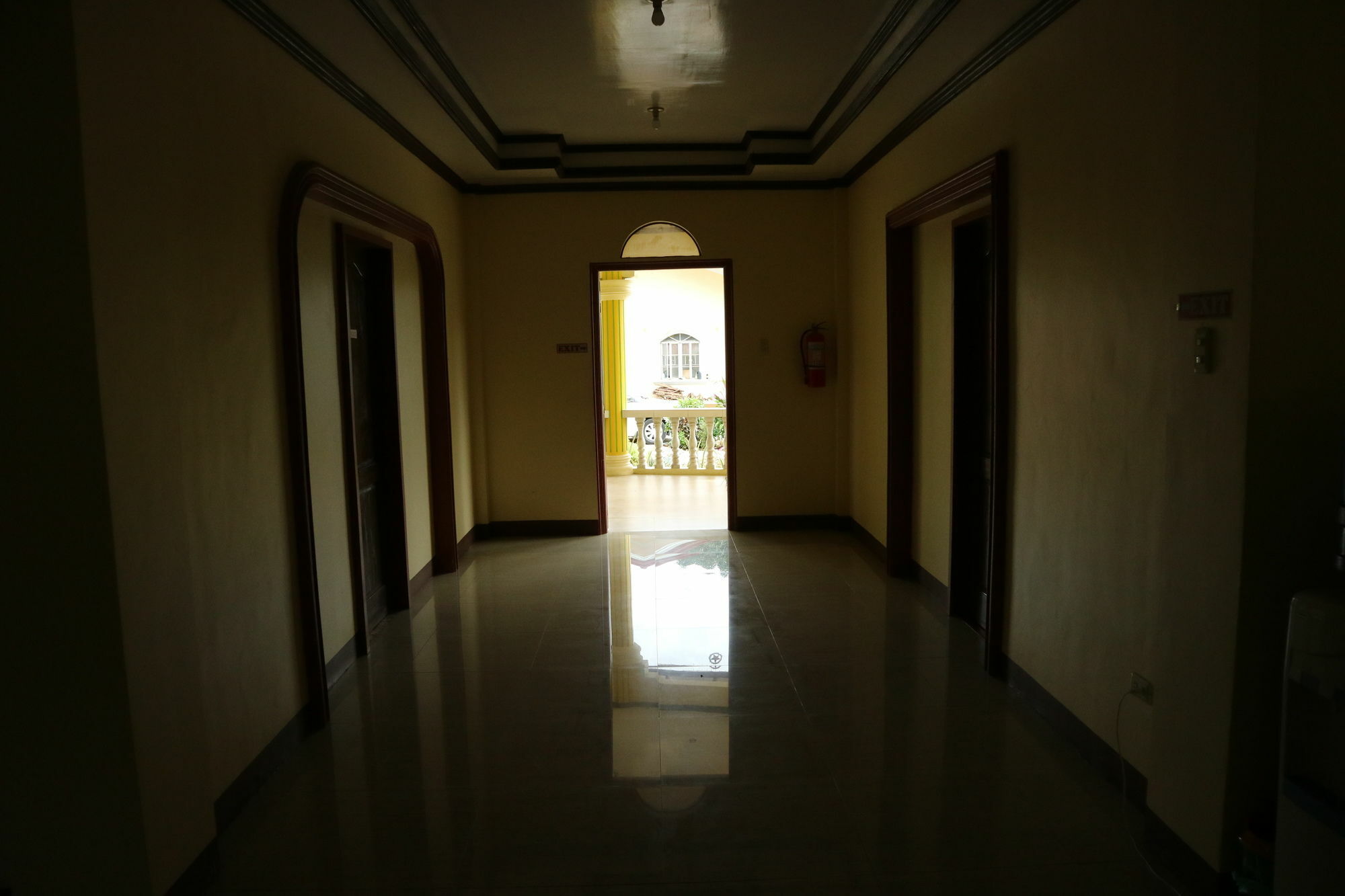 Oyo 422 Villa Emilia Pension House パングラオ エクステリア 写真