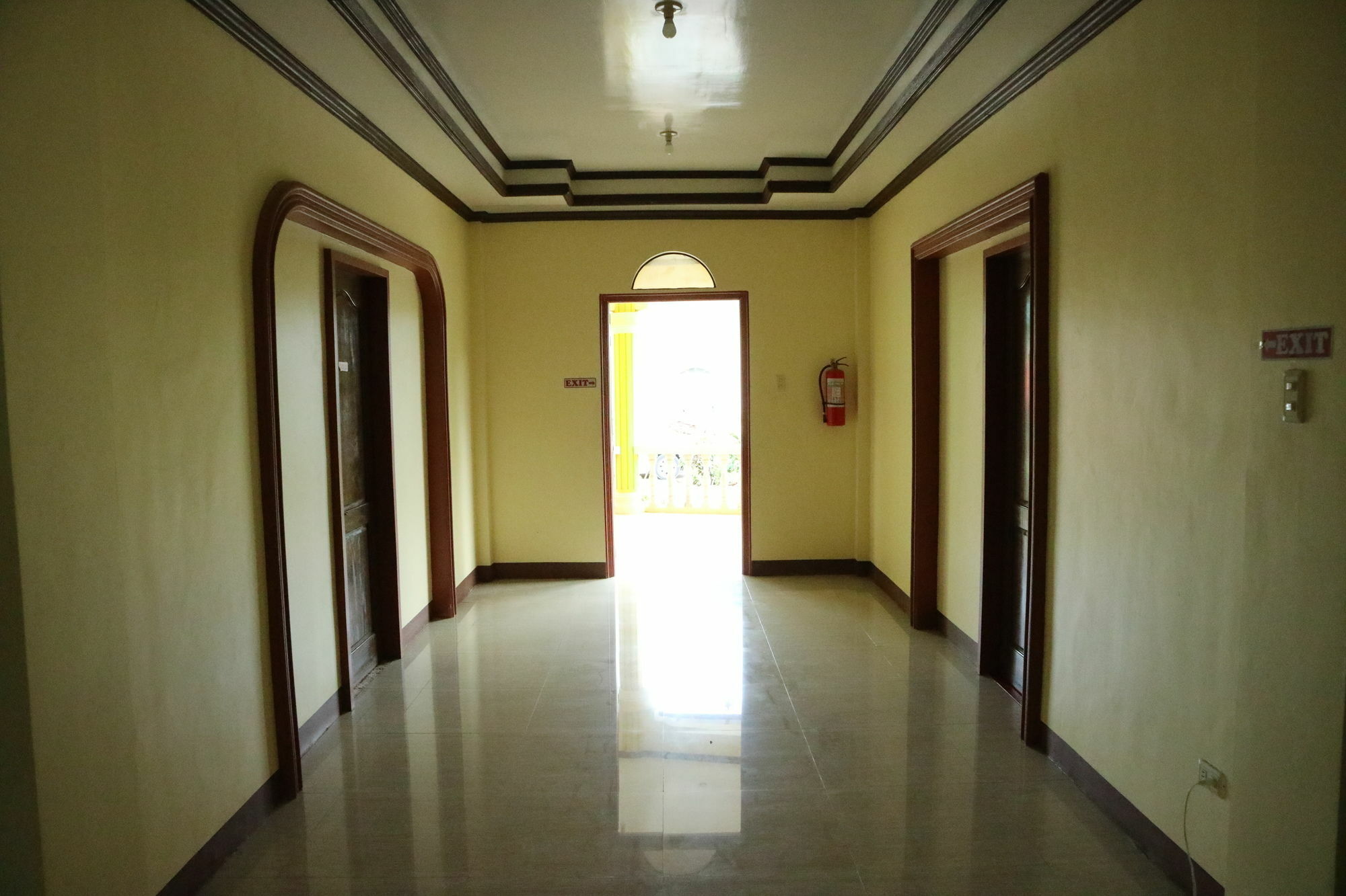Oyo 422 Villa Emilia Pension House パングラオ エクステリア 写真