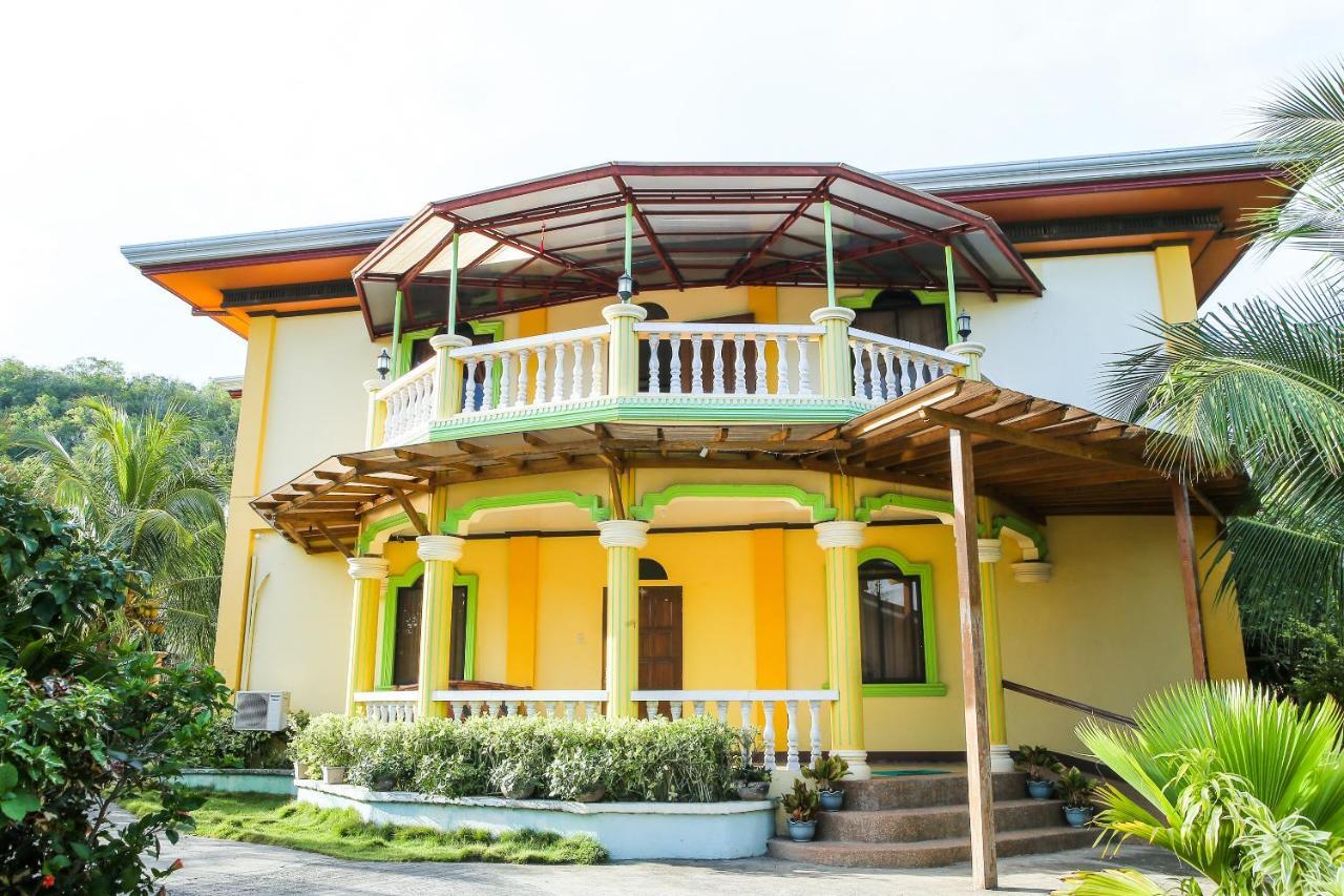 Oyo 422 Villa Emilia Pension House パングラオ エクステリア 写真